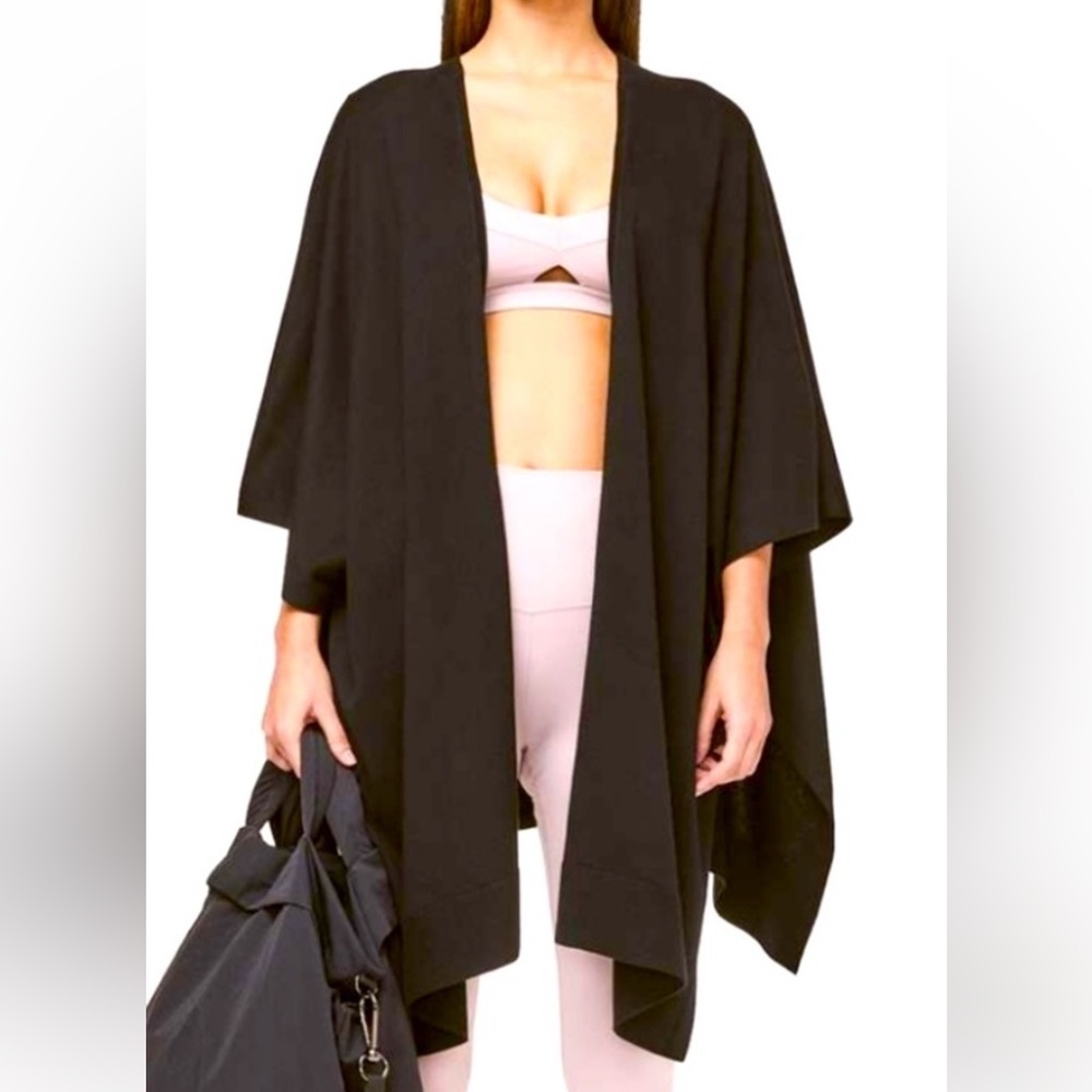Lululemon One-Size Shawl
